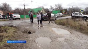 Полоса препятствий вместо дорог: жители деревни Муравей обратились к «Вестям»