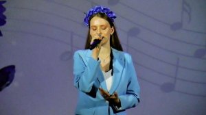 Нежная Душа: Живое Исполнение Эмоциональной Песни — Музыкальное Волшебство.