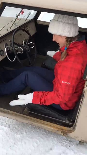 Подарок на 8 марта. Муж подарил инвалидку. Часть 2 смотреть онлайн