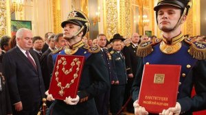 Конституция России / День Конституции РФ / Основной закон страны / демократия, либерализм