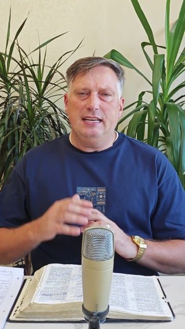 Этот мир не музей! (из подкаста _Не дайте отговорить себя_)