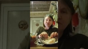 Вслед за хашем мой сына приготовил два контейнера солений