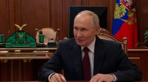 Владимир Путин отметил эффективность Федерации независимых профсоюзов России.