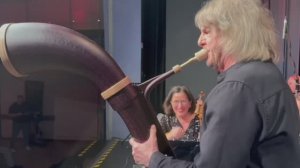 Аркадий Шилклопер (фогельхорн "Мамба") и Матиас Шрифл (альпхорн, эуфониум, фогельхорн "Мамба")