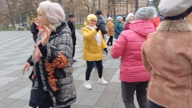 НАКУКУЙ КУКУШКА ДОЛГИХ ЛЕТ НАМ ЛЮБИТЬ❤️ ТАНЦЫ ❤️ХАРЬКОВ 2025 смотреть онлайн