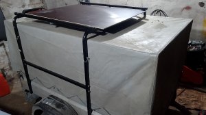 Примеряю багажник на прицеп.