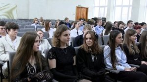 В светловской школе прошел творческий вечер