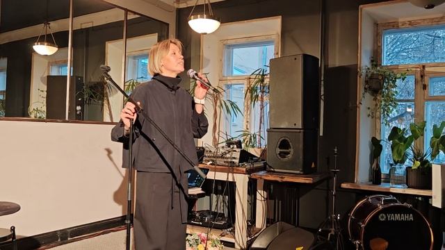 Анна Сеничева - Настройки осени просты