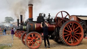 ЭТО ВИДЕО НАБРАЛО 1 МЛН ПРОСМОТРОВ! Трактора 1910-ых! Как новые! #77