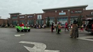 Парад Деда Мороза в Кесвике Канада