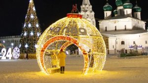 Уличная конструкция - Шар с аркой и логотипом