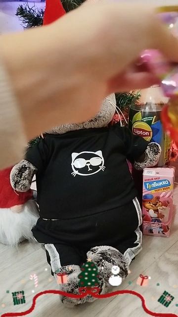 НОВОГОДНЯЯ РАСПАКОВКА СЛАДОСТЕЙ ВМЕСТЕ С БАСИКОМ СЕМОЙ 💥💥 смотреть онлайн