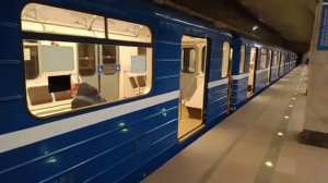 Нижегородское метро. Именной поезд "Пионер" на "Горьковской"