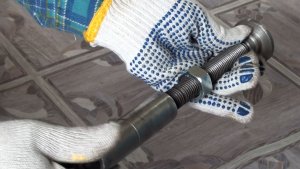 Строительная и мебельная универсальная регулируемая ножка с шаровой опорой