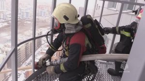 В Красноярске потушили условный пожар на 25 этаже