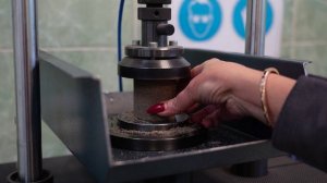 Контролеры качества – расскажем о работе управления технического контроля Михайловского ГОКа