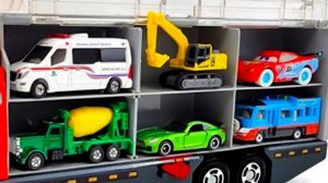 Машинки летают и прыгают! Развивающие мультики Машины помощники. Мультфильмы про машинки