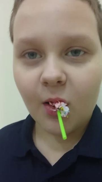 он всю землю съест