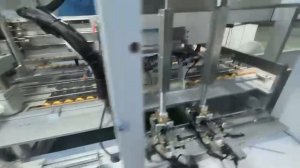 Автоматическая машина для отверстий и вклейки магнитов в картон FKT1000M2