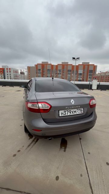 Renault Fluence смотреть онлайн