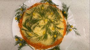 Готовимся к празднику! Простой салатик с морковкой по-корейски!