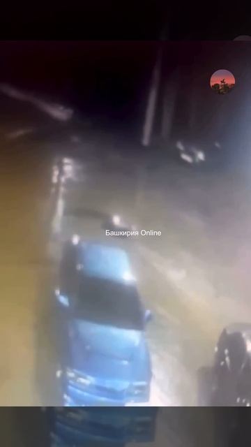 В Башкирии пьяная девушка выпала из машины смотреть онлайн