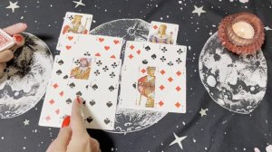 Что у него с ней? Гадание на игральных картах