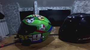 сравним АГВ и ЛС2 .два мото шлема .