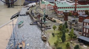 Макет Обуховского завода