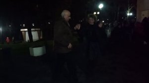 Розы алые..... 16.11.25 Гомель парк Луначарского 🥰💫