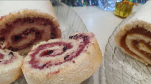 Бисквитный рулет с любимой начинкой.🍓🍒Выпечка на Новый Год 2026!🎄🐎