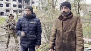 "Мы в плену" - кадры захвата прикинувшихся гражданскими боевиков ВСУ в Красноармейске