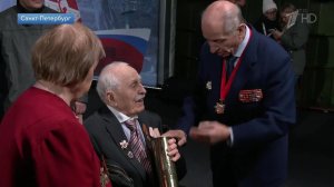 Ветеран ВОВ Винокуров приехал на закладку атомного ледокола "Сталинград"