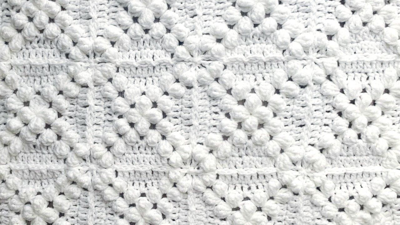 Плед Бабушкины Квадраты Крючком, Узор Попкорн, Как Соединить Квадраты Легко, Быстро И Красиво смотреть онлайн