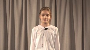 Стихотворение «Курьез» Натали Самоний. Читает Полина Дьякова.