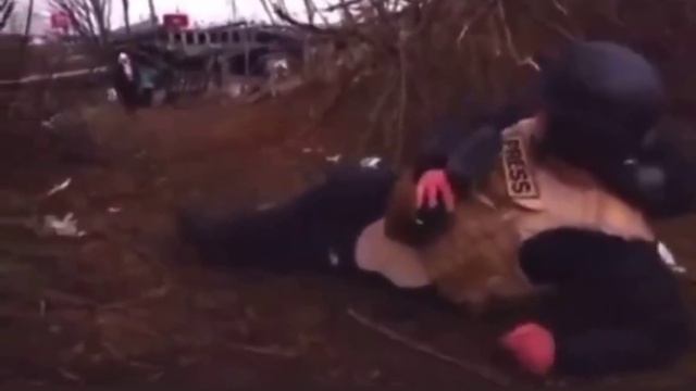 Koрреспондент ВВС делал live «под перекрестным огнем русских», когда...