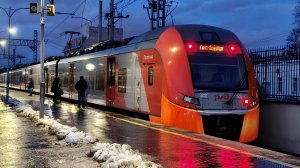 Первые дни снега. ЭС2Г 126 Токсово - Санкт-Петербург Финляндский