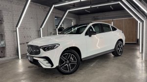 Mercedes GLC Coupe - оклейка белой матовой пленкой с розовыми переливами