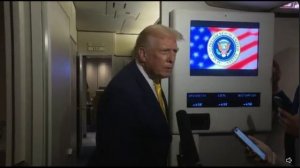 Трамп назвал журналистку свиньей из-за вопроса о участия Трампа в педофилии по делу Джеффри Эпштейна