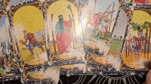 ТАРО РАСКЛАД\ КТО ПЫТАЕТСЯ УЙТИ ОТ ОТВЕТСТВЕННОСТИ?!