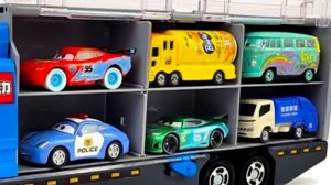 Машинки летают и прыгают! Развивающие мультики Машины помощники. Мультфильмы про машинки