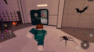 Играю в роблокс   колаб в троём?