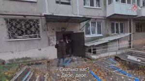 Два переодевшихся в гражданскую одежду мародера из ВСУ взяты в плен в Красноармейске