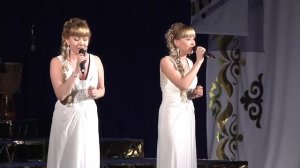 Регина и Венера Ахмеровы в Нефтекамске.