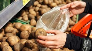 Разница в стоимости базового набора товаров в регионах достигла почти 20 тыс.