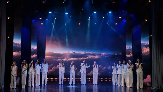 Вокальный ансамбль «Звоночек». «Нежность»