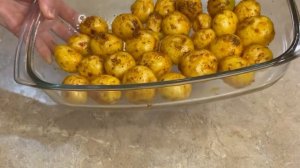 Золотистая молодая картошка в духовке! Вкусно и просто