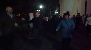 Дольками апельсина.....16.11.25 Гомель парк Луначарского 🥰💫