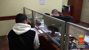 За незаконное пересечение границы и легализацию земляков в Кузбассе осудят сменившего имя иностранца