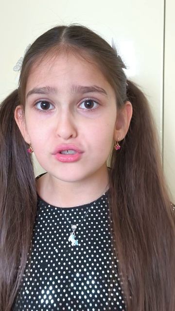 Басня "Мартышка и очки", И. Крылов. Читает: Арина Коноваленко, 8 лет смотреть онлайн